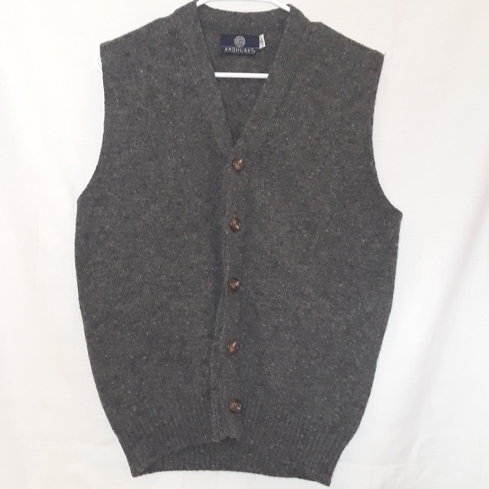 ♥️Bundle&Save♥AND HURST Grey Vneck Vintage Sweater